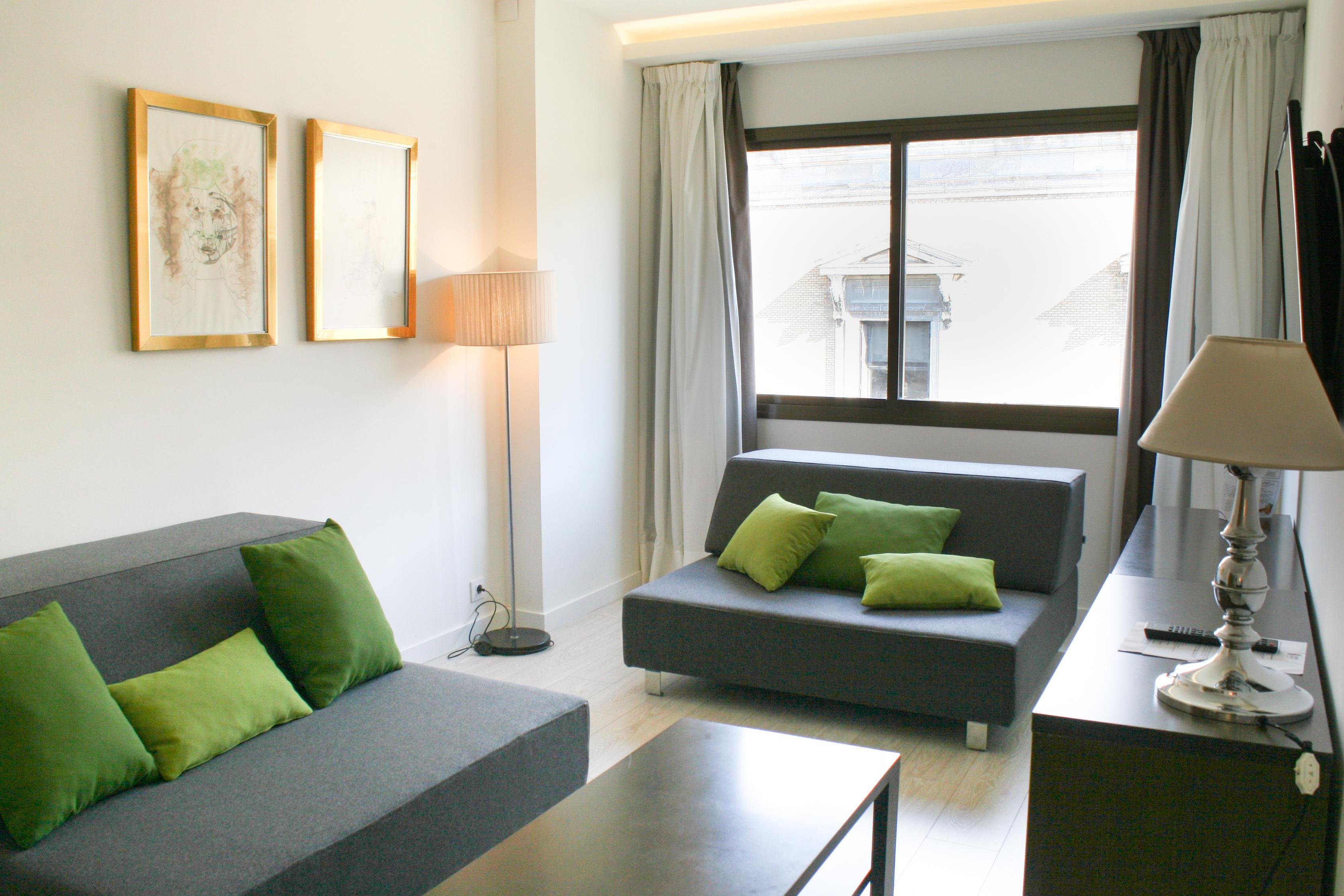 Apartamentos Recoletos Мадрид Экстерьер фото